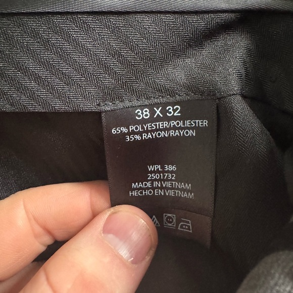 Kenneth Cole Reaction Dress Pants - Picture 2 of 4